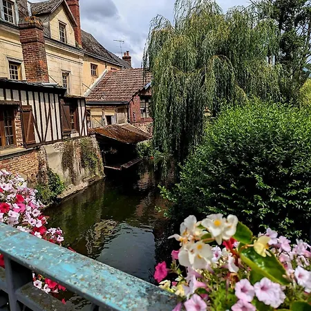 Ferienhaus Maison Normande En Lisiere De La Foret